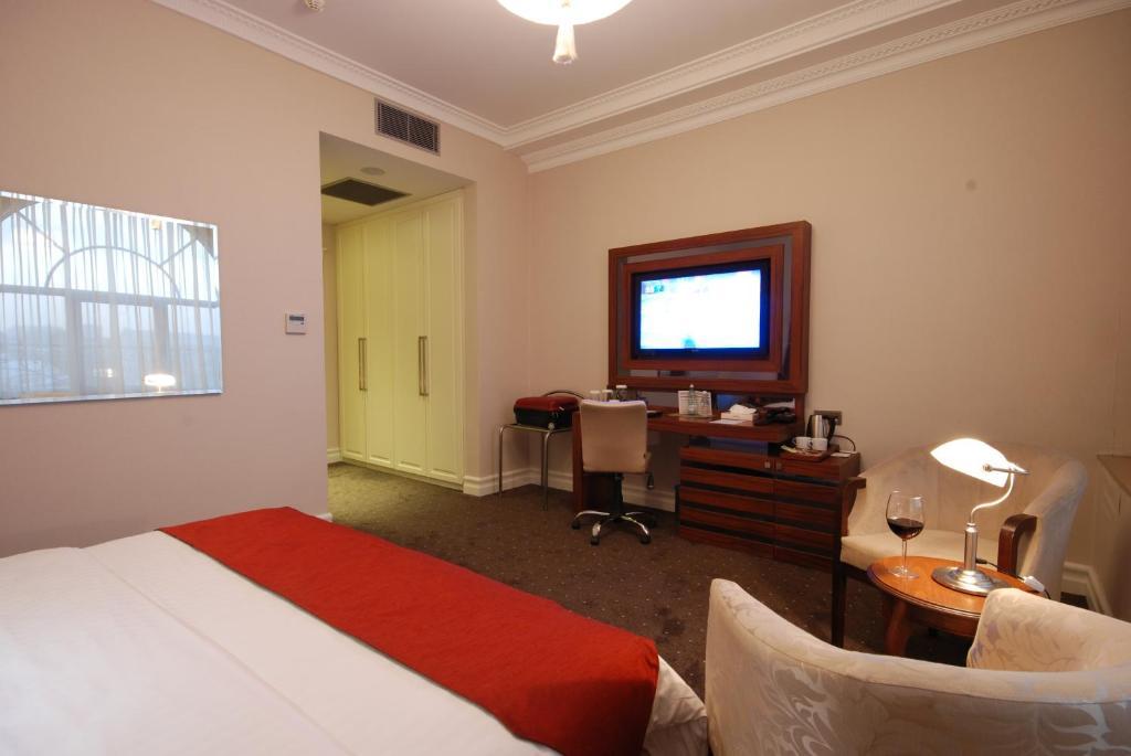 Batumi World Palace Room photo