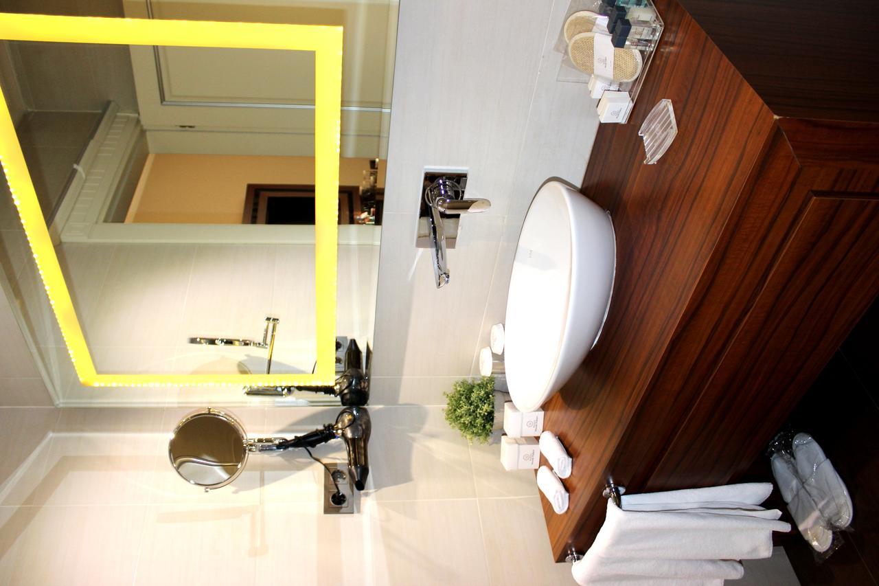 Batumi World Palace Room photo
